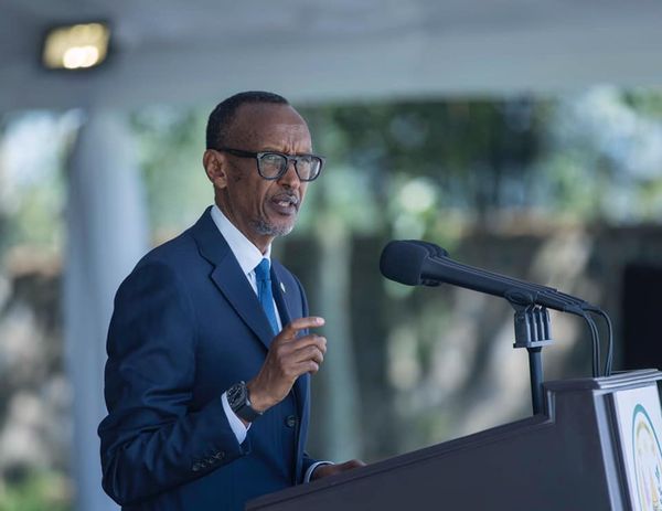 Perezida Kagame yashyizwe ku rutonde rw'abanyafurika 100 bavuga rikijyana