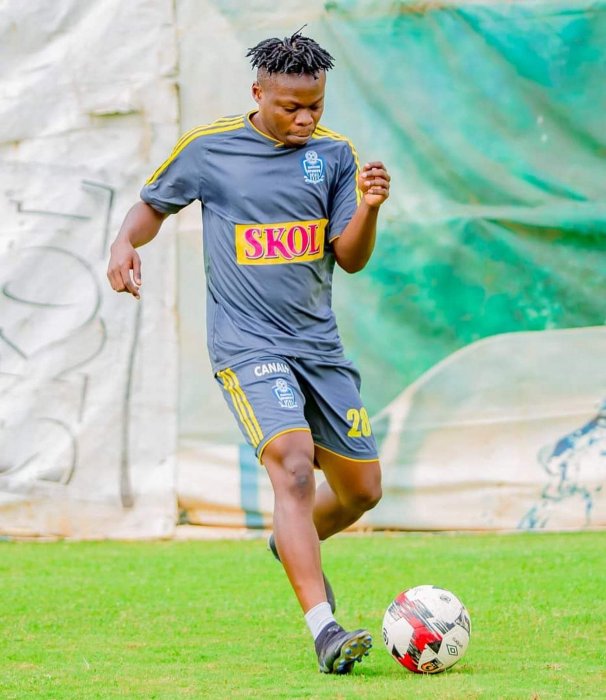 Kwizera Pierrot yakoze imyitozo ya mbere muri Rayon Sports [Amafoto]