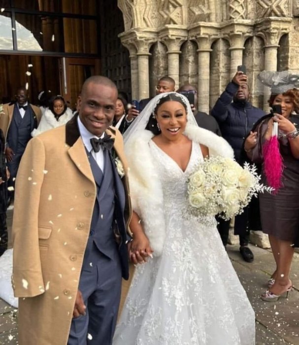 Umukinnyi ukomeye wa filimi yahishuye impamvu yahisemo gushaka ku myaka 46