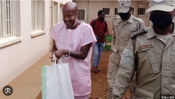 Byemejwe n'Abaganga ko Karasira Aimable afite uburwayi bwo mu mutwe
