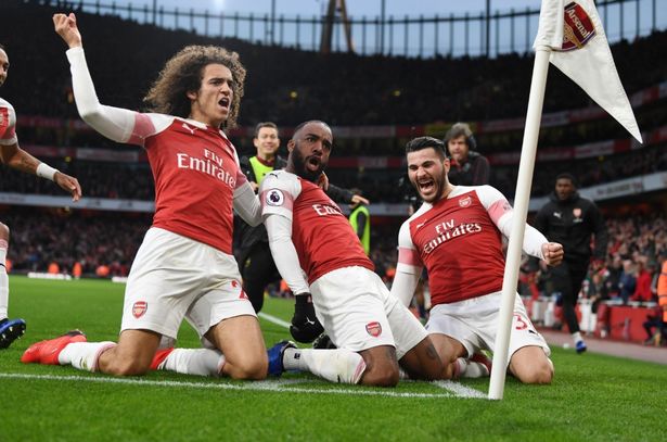Arsenal irashaka kugurisha abakinnyi 9 bakomeye kugira ngo ibashe kuzana 3 yifuza