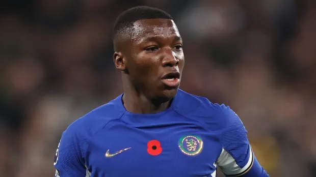 Caicedo yahishuye umukinnyi watumye atera umugongo Liverpool akerekeza muri Chelsea