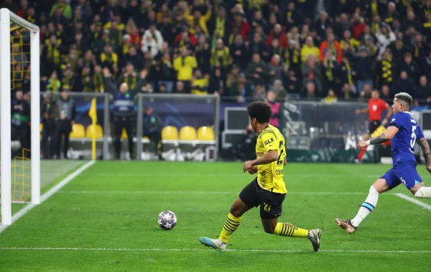 #UCL: Ubusatirizi bwa Chelsea bwongeye kuyibera imbogamizi itsindwa na Dortmund
