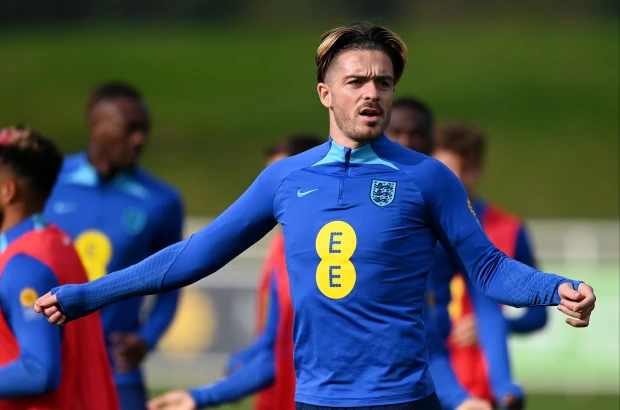 Jack Grealish aravugwaho gusambana n'umugore nyuma agafatwa ku ngufu