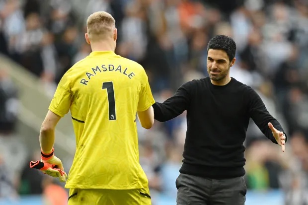 Arteta yabwiye amagambo akomeye Ramsdale bivugwa ko ashaka kugenda