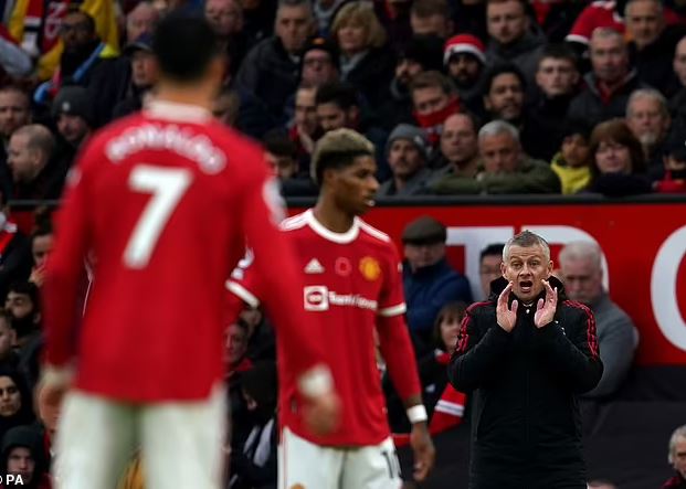 Abakinnyi bakomeye muri Manchester United batangiye gushidikanya kuri Ole