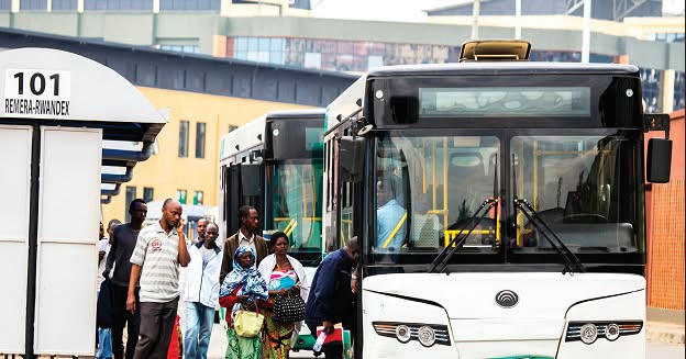 Ibyo wamenya ku biciro by'ingendo nyuma y'izamuka rikomeye ry'igiciro cya mazutu