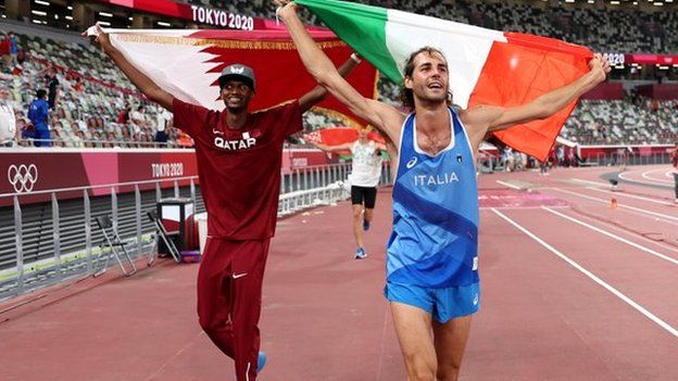 Tokyo Olympics: Abakinnyi babiri bakoze ibyaherukaga kuba mu myaka hafi 110