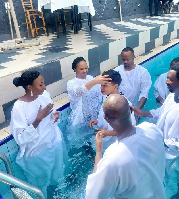 Umuhanzikazi Momolava yahisemo kwakira Yesu nk'umwami n'umukiza