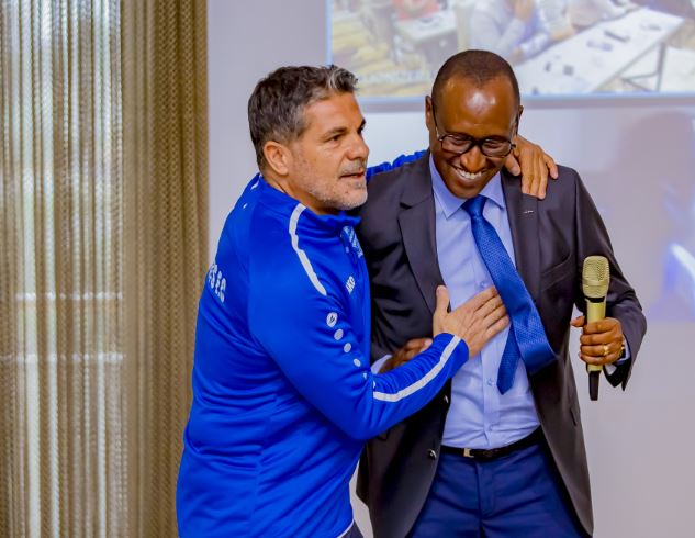 Umutoza wa Rayon Sports yatatse ibigwi umuyobozi wayo Fidèle