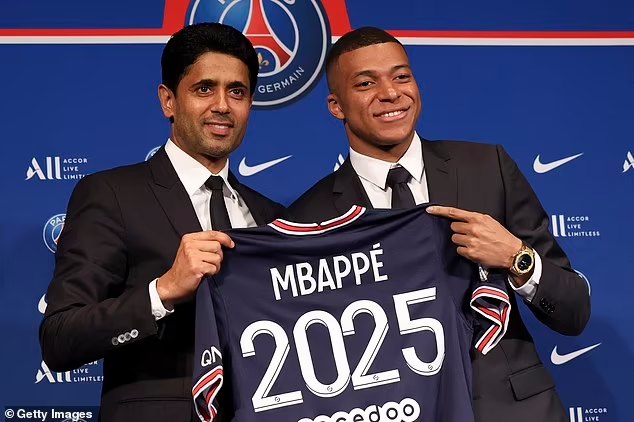 PSG iri mu ihurizo rikomeye kubera akayabo ihemba Kylian Mbappe