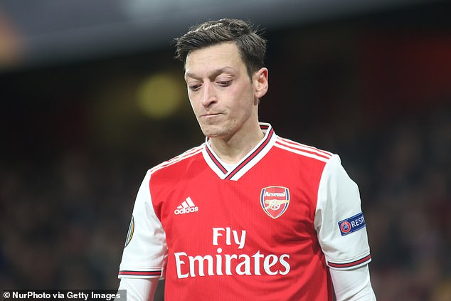 Mikel Arteta yavuze impamvu itangaje ataraha umwanya Mesut Ozil muri uyu mwaka w'imikino