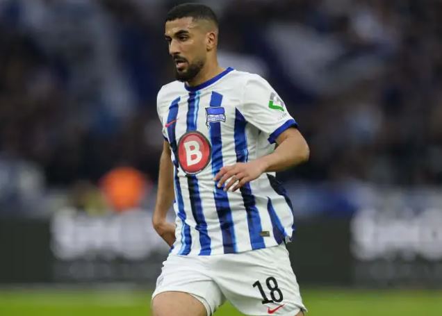 Umukinnyi ukomeye muri Bundesliga yahuriye n'uruva gusenya mu kabari 