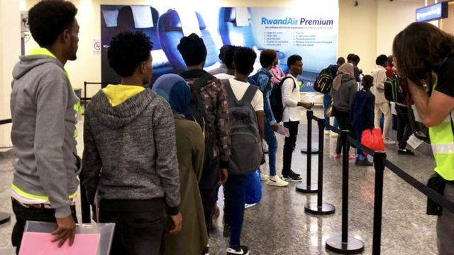 Impunzi z'abanya Eritrea na Libya ziri mu Rwanda zatangiye kubyarana n'abanyarwandakazi