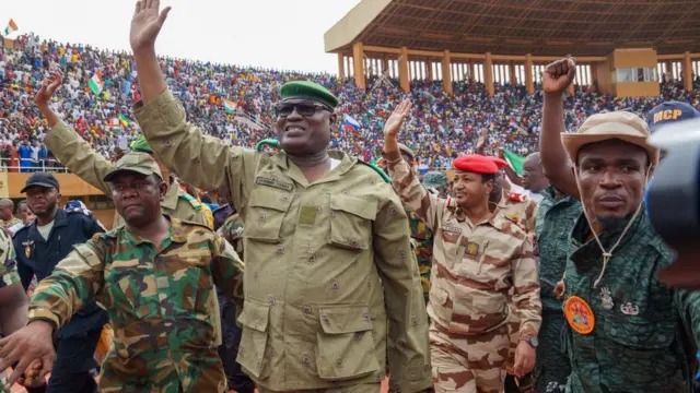 Niger: Abantu 50 barimo Abaminisitiri n'Abadipolomate bafunguwe