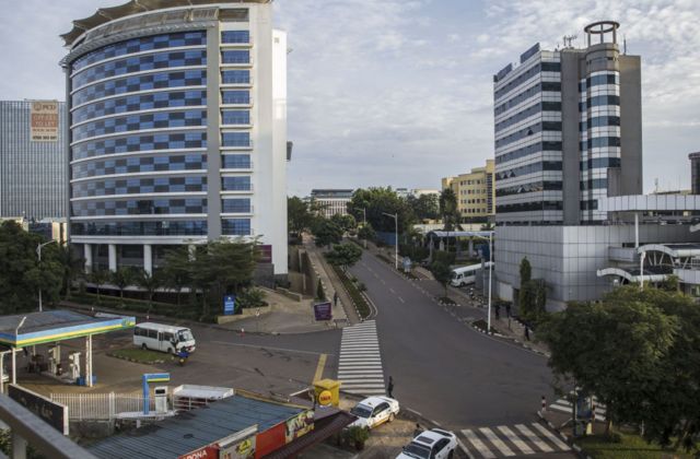 Guma mu rugo yari yashyizwe mu mujyi wa Kigali no mu turere 8 yavanweho