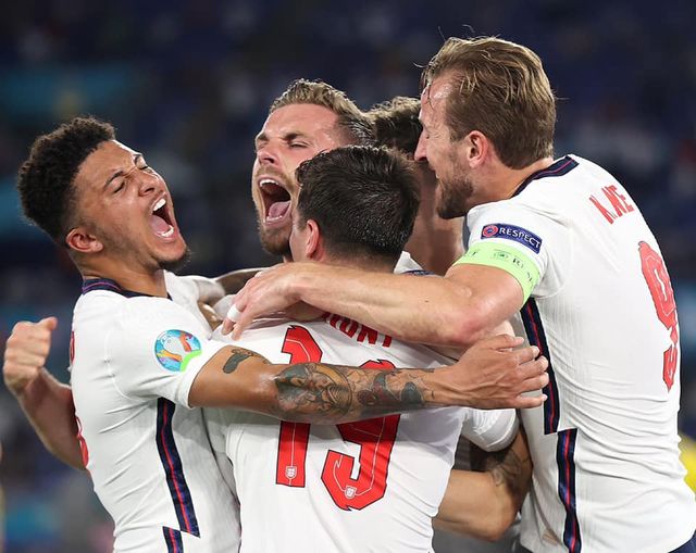 Ubwongereza bwahaye isomo rya ruhago Ukraine bugera muri ½ cya Euro 2020