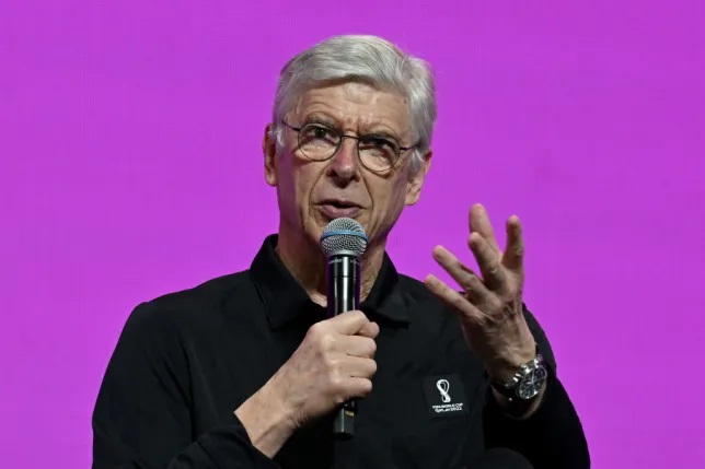 Arsene Wenger yahishuye umukinnyi yicuza kuba yaragurishije agitoza Arsenal