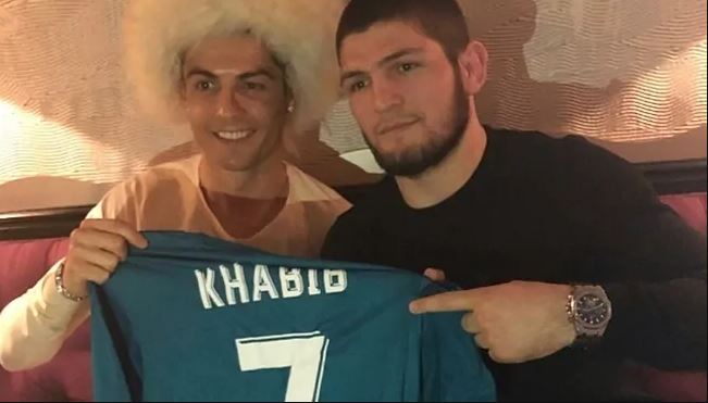 Inshuti ya Cristiano Ronaldo yahishuye impamvu yatumye ava muri Juventus