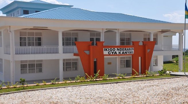 Ibigo by'ubuvuzi byose bizagezwamo ikoranabuhanga rikusanya amakuru y'umurwayi bitarenze Ukuboza 2025