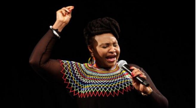 Yvonne Chaka Chaka akomeje kwinjiza agatubutse nyamara nta indirimbo nshya afite