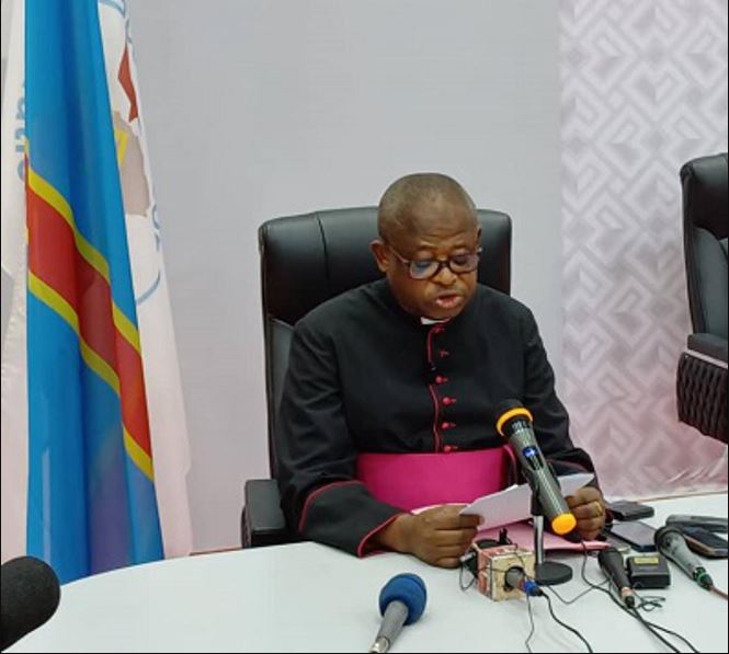 Nta mahoro twagira dushyira M23 ku ruhande - Umuyobozi w'Abasenyeri muri DRC