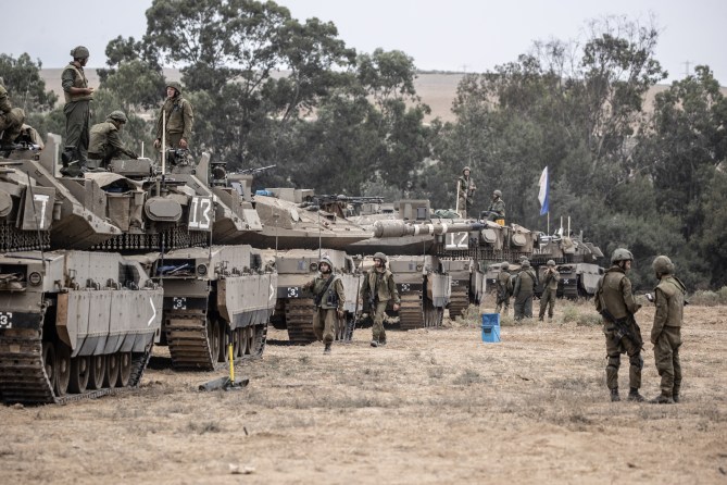 Isiraheli yafungiye ibyokurya n'amazi abatuye muri Gaza