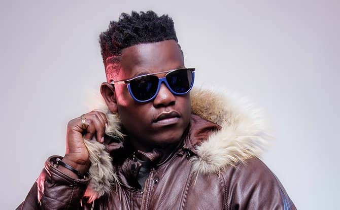 Mu muziki si aho gukinira ‘sinabyaye'- Bruce Melodie kuri Yampano wagaragaje ko atamuzi