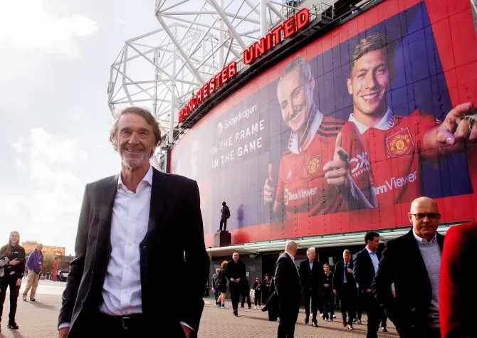 Umuherwe waguze imigabane muri Man United yahishuye ikipe yifuza ko yatwara shampiyona uyu mwaka