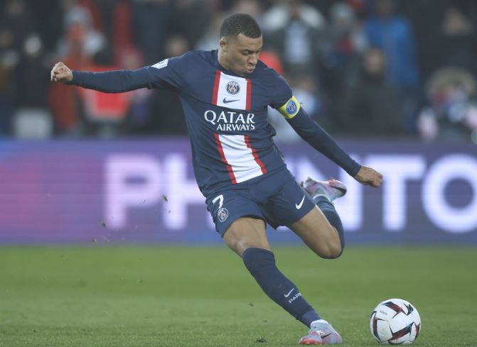 Kylian Mbappé yemeye guhara akayabo ngo yerekeze muri Real Madrid