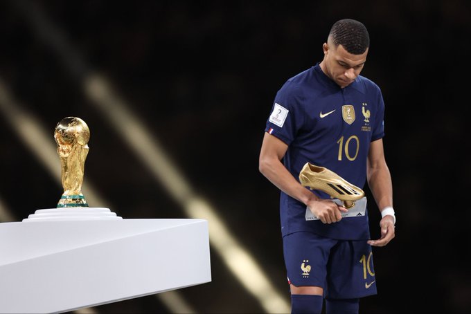 Kylian Mbappe mu nzira zo gufata umwanzuro ukomeye