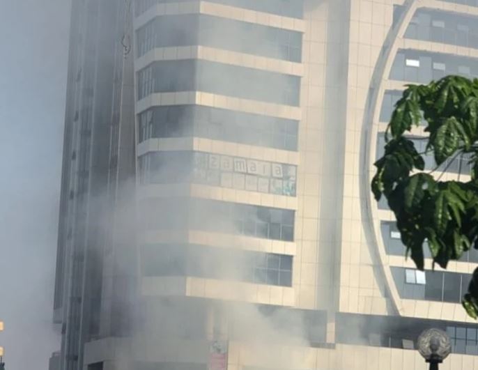 Inyubako ya Makuza Peace Plaza" yahiye