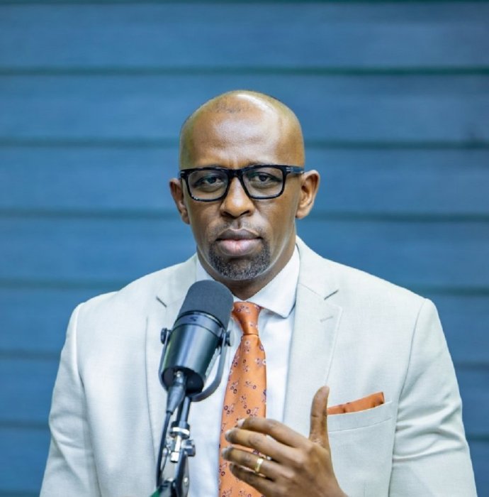 Abayobozi b'amakipe baduhe amakuru - Dr. Murangira ku byaha bihishirwa muri siporo