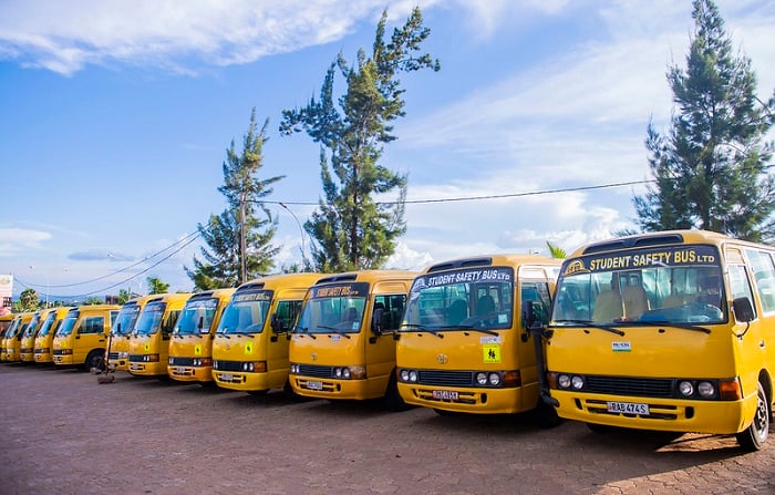 RURA yashyizeho amabwiriza agenga Imodoka nshya zizemererwa gutwara abanyeshuri 