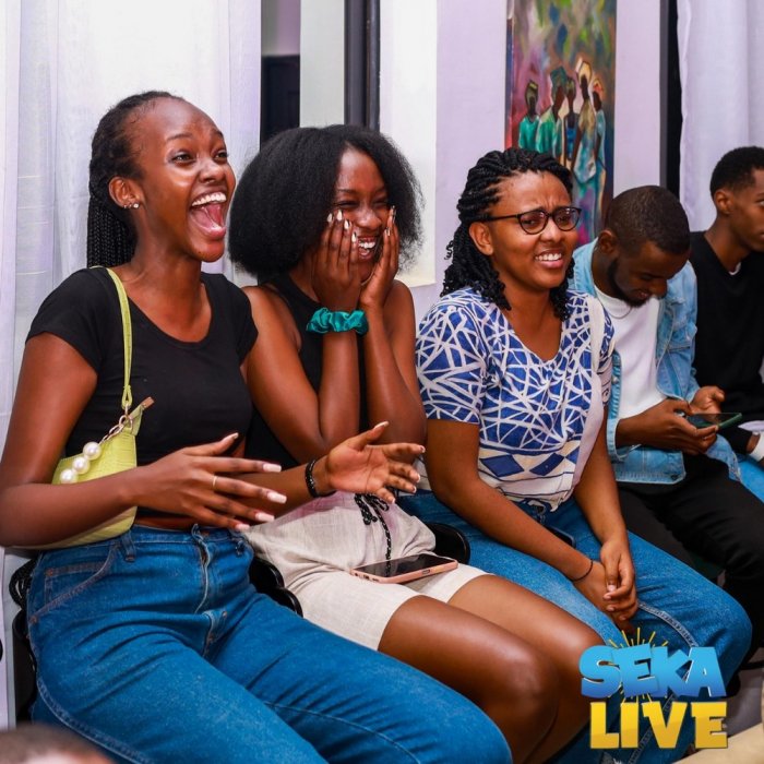 Dore amwe mu mafoto y'ibyamamare byitabiriye ibirori bya Seka Live yaranzwe n'udushya gusa [AMAFOTO]