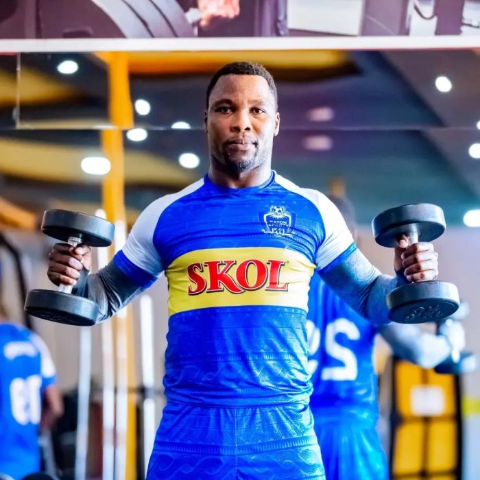 Rayon Sports yakiriye rutahizamu mu myitozo, itandukana n'undi mukinnyi yari ifite