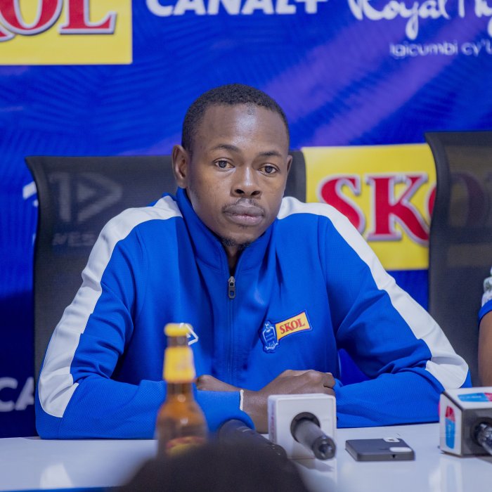 Rayon Sports yisubiyeho yiyemeza gukomezanya n'umutoza Wade