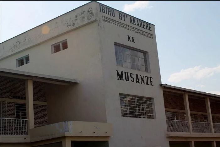 Akarere ka Musanze kahagaritse kwakira abaturage kubera Covid-19 kabashishikariza gukoresha ikoranabuhanga