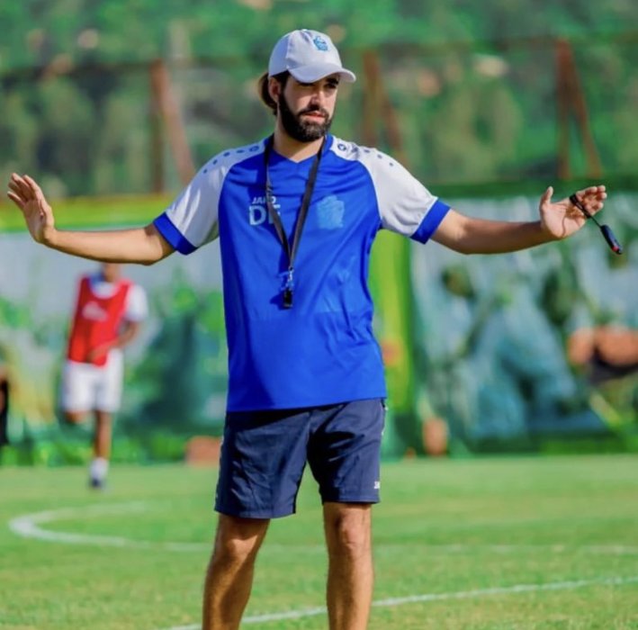 Rayon Sports yikiranuye n'umutoza watumye ifatirwa ibihano na FIFA