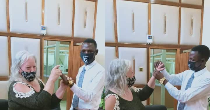 Umunya Kenya w'imyaka 35 yashyingiranwe n'umuzungukazi umukubye 2 mu myaka bahuriye kuri Facebook