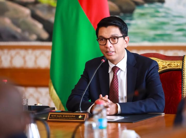 Umu- Dj wabaye Perezida! Byinshi kuri Andry Rajoelina wavanywe ku butegetsi muri Madagascar