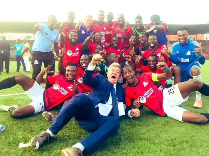 Robertinho yafashije Vipers SC kwinjira mu matsinda ya CAF Champions League bwa mbere mu mateka yayo