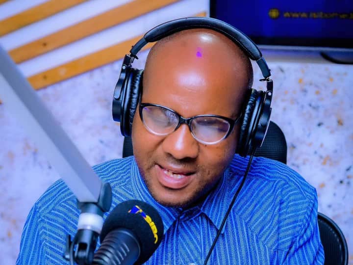 Umunyamakuru wa siporo uzwi mu Rwanda Leonidas yerecyeje kuri RADIOTV10