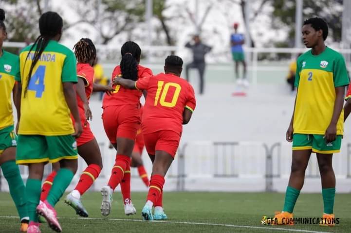 Ikipe ya Ghana y'abagore yanyagiye u Rwanda irusanze mu rugo 