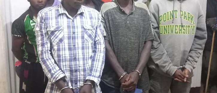 Polisi yafashe abajura 16 batoboraga inzu z'abaturage