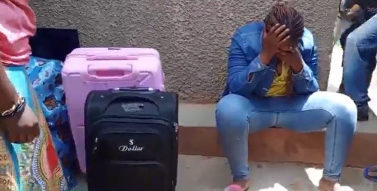 Kicukiro:Umukobwa yafatiwe mu cyuho amaze kwiba asanganwa imfunguzo nyinshi yakinguzaga