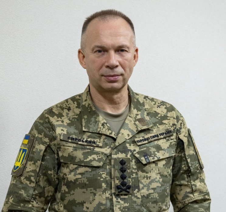 Umugaba mukuru w'ingabo za Ukraine yakuweho