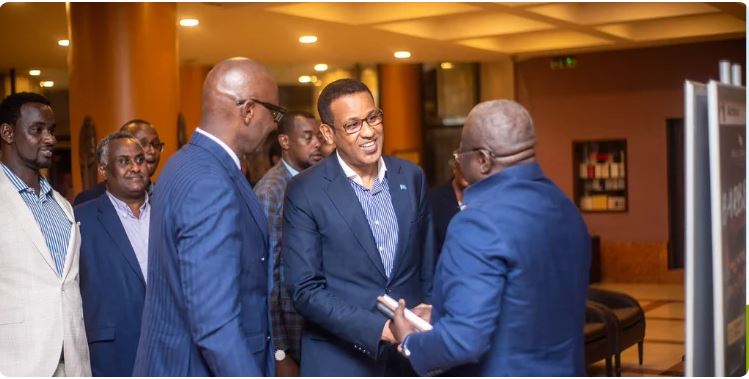 Somalia yavuze ku kibazo cya ba Ambasaderi bayo bashyamiranye