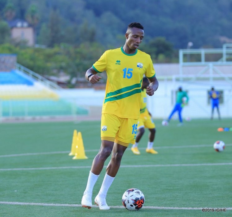 Bayisenge Emery yabonye ibyangombwa bimwemerera gukinira ikipe ya AS Kigali 