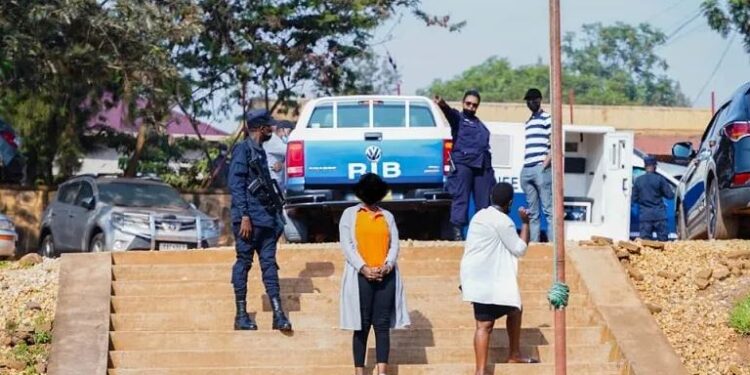 Umugore ukekwaho kwica Akeza Rutiyomba yabihakanye